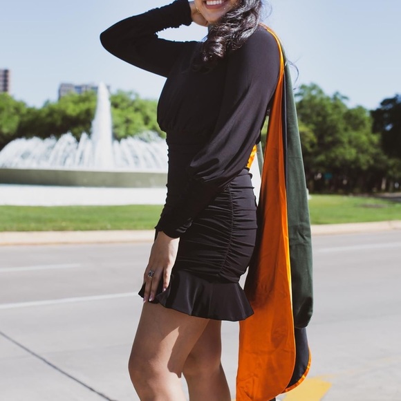 Cute black mini dress - Picture 2 of 2